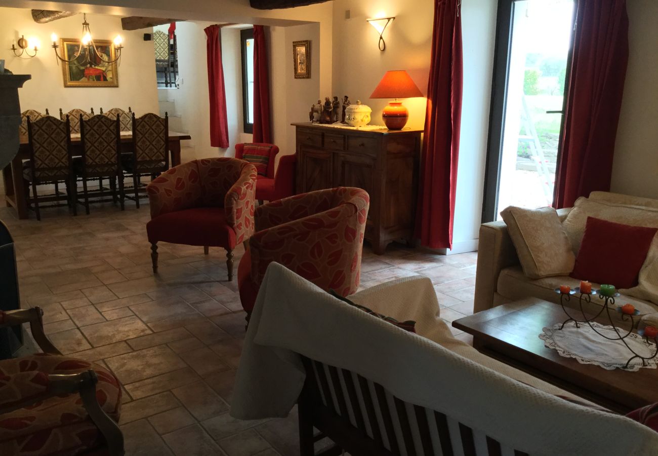 Villa à Venelles - Location vacances maison piscine VENELLES LS7-257.