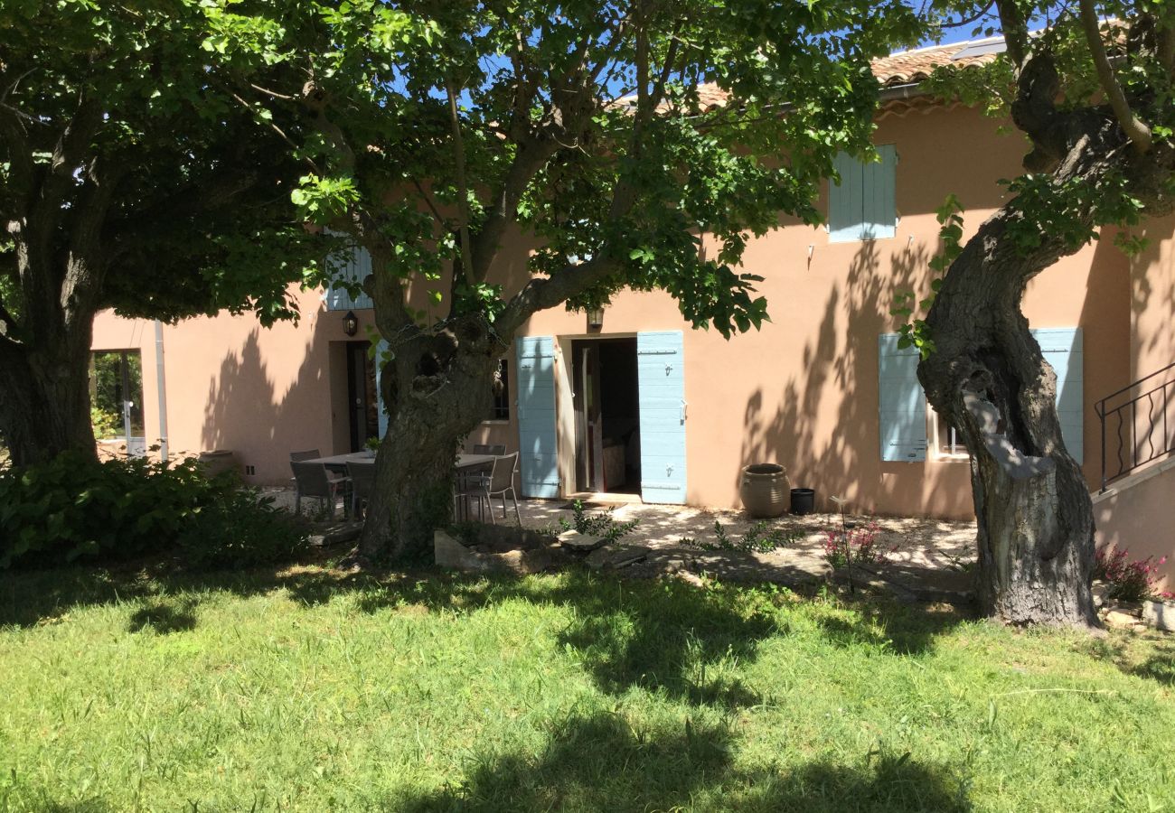 Villa à Venelles - Location vacances maison piscine VENELLES LS7-257.