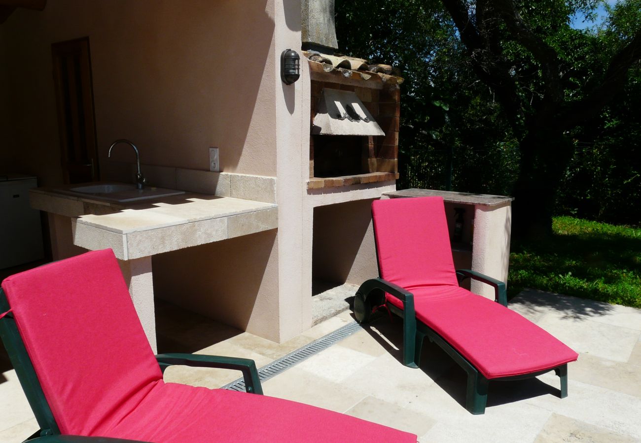Villa à Venelles - Location vacances maison piscine VENELLES LS7-257.
