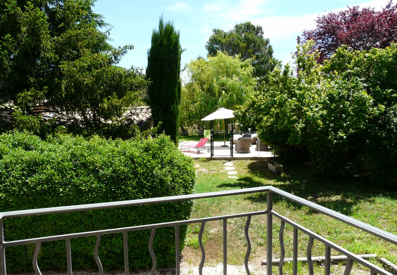 Villa à Venelles - Location vacances maison piscine VENELLES LS7-257.