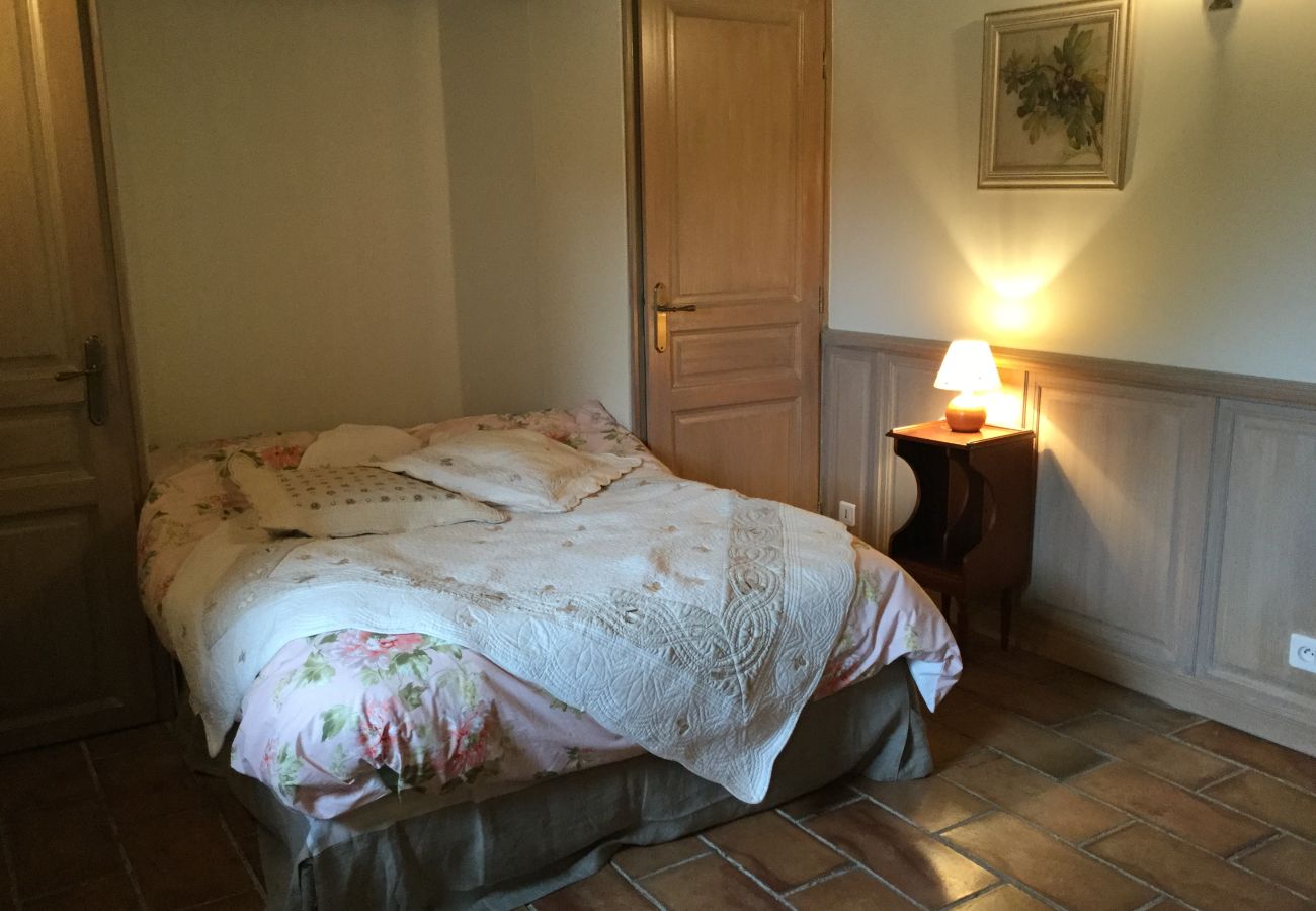 Villa à Venelles - Location vacances maison piscine VENELLES LS7-257.