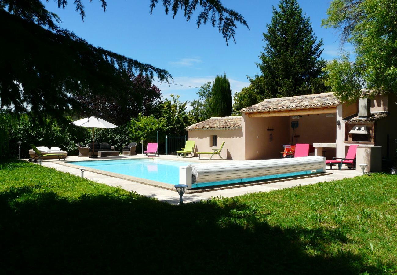 Villa à Venelles - Location vacances maison piscine VENELLES LS7-257.
