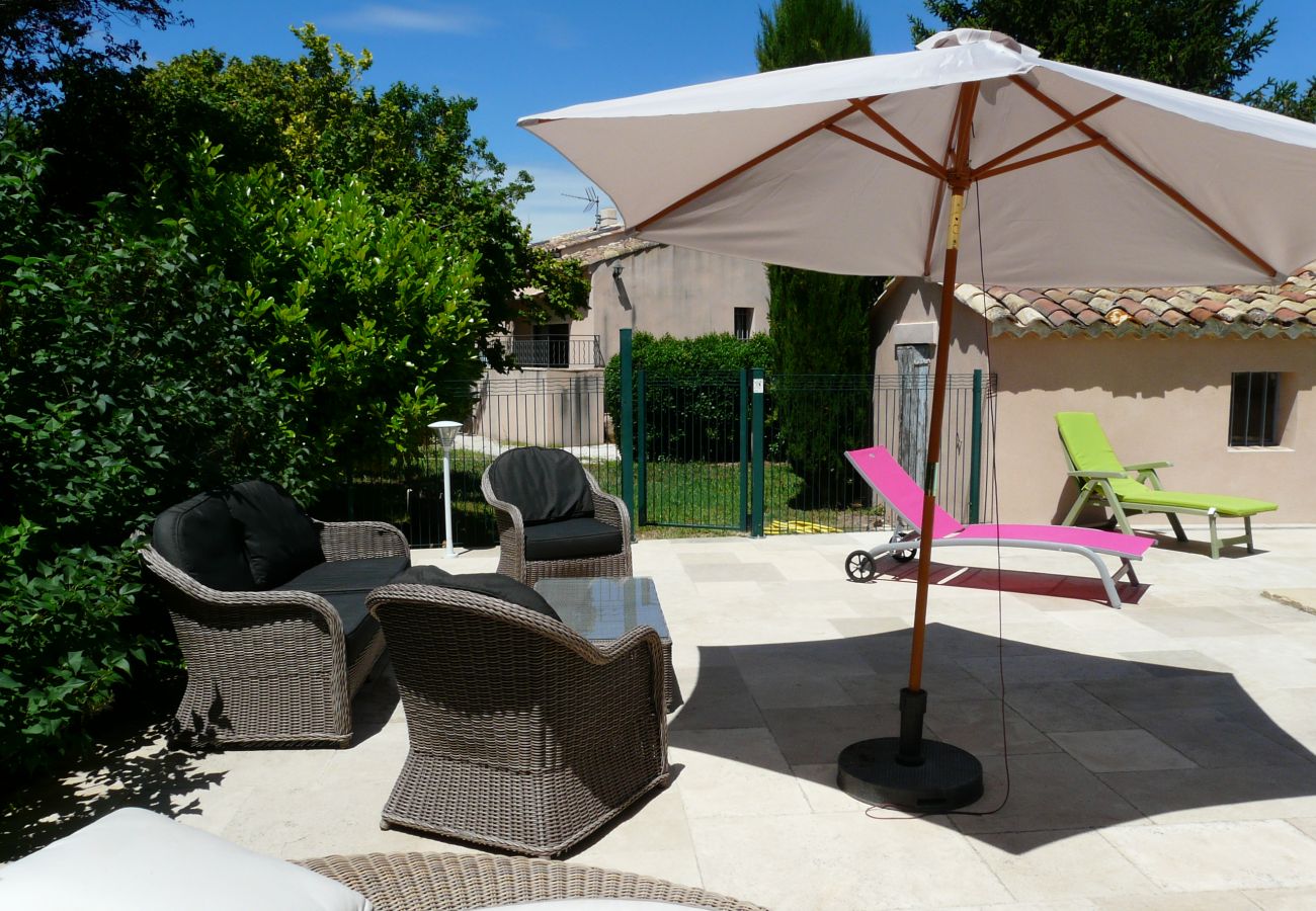 Villa à Venelles - Location vacances maison piscine VENELLES LS7-257.