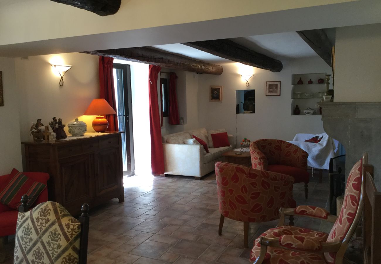 Villa à Venelles - Location vacances maison piscine VENELLES LS7-257.