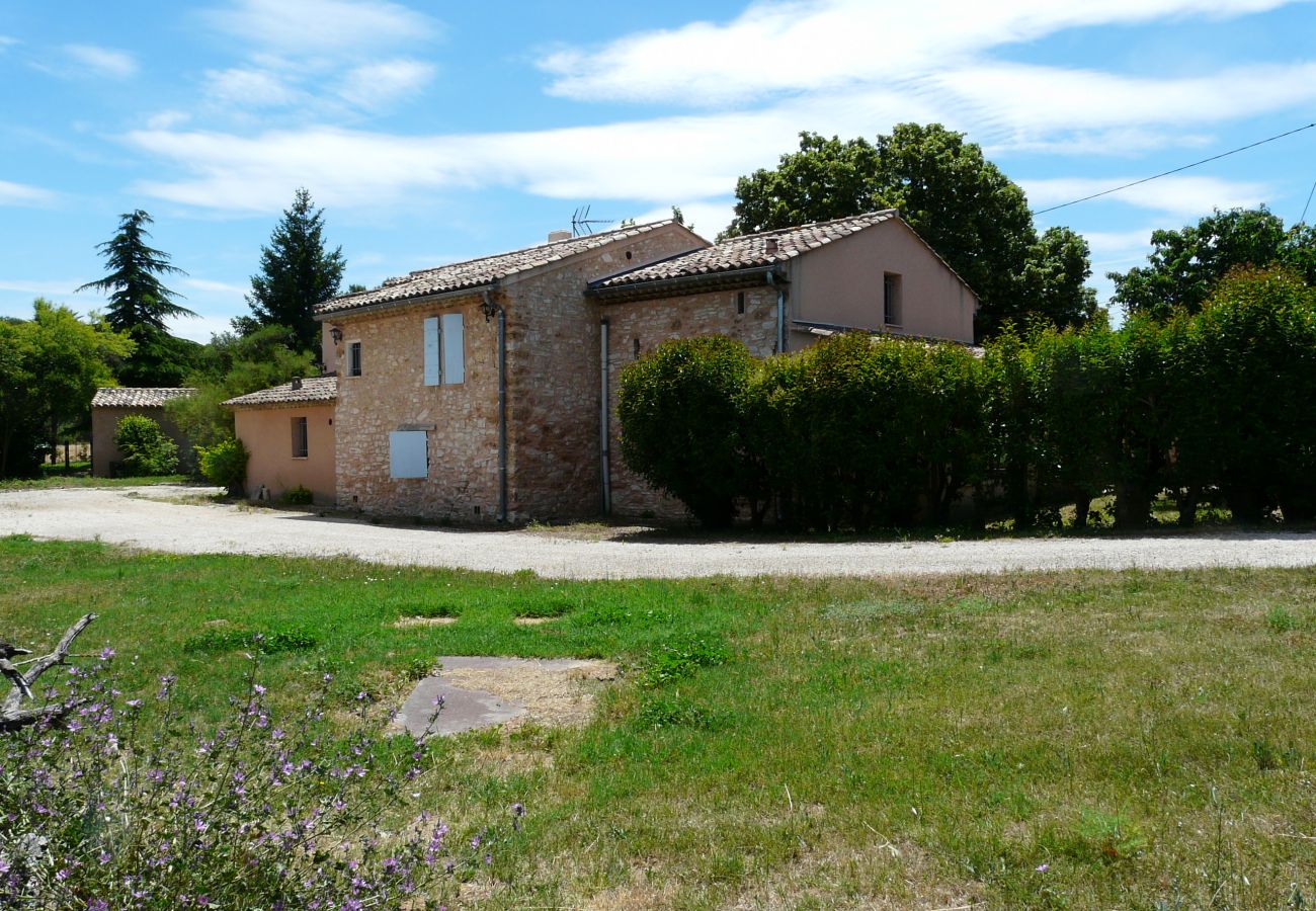 Villa à Venelles - Location vacances maison piscine VENELLES LS7-257.