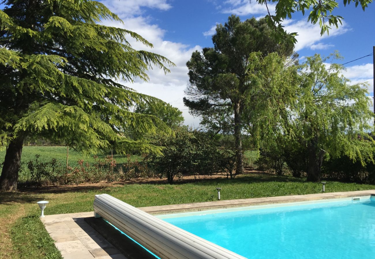 Villa à Venelles - Location vacances maison piscine VENELLES LS7-257.