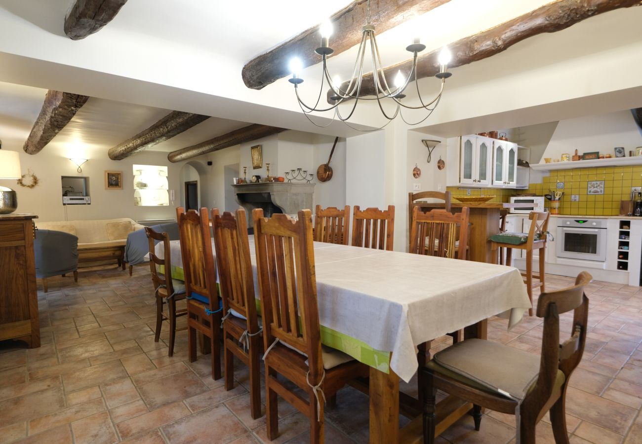 Villa à Venelles - Location vacances maison piscine VENELLES LS7-257