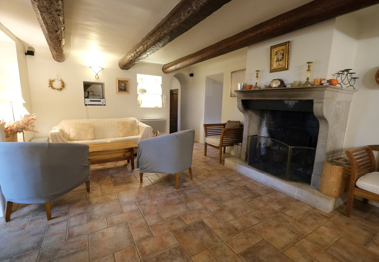 Villa à Venelles - Location vacances maison piscine VENELLES LS7-257