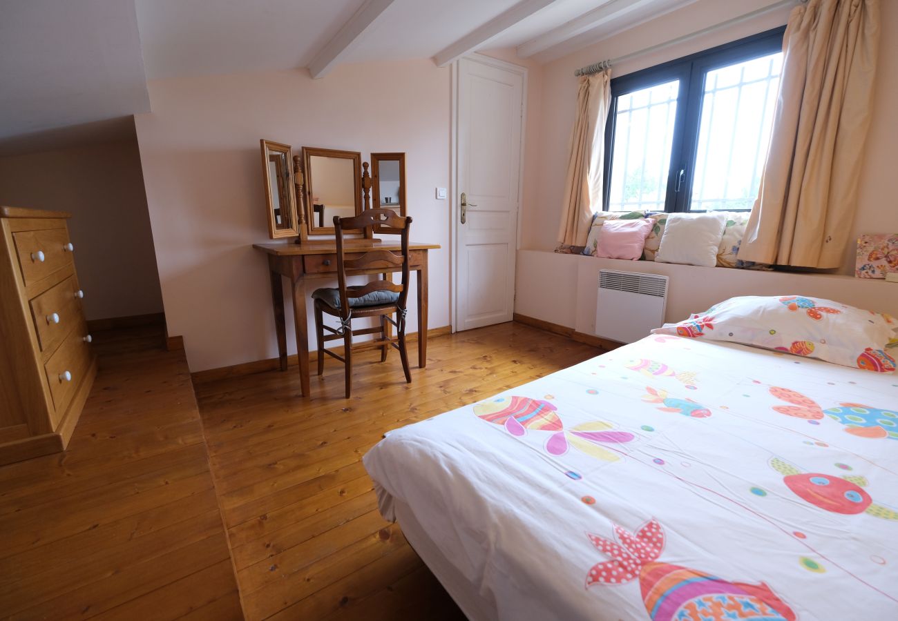 Villa à Venelles - Location vacances maison piscine VENELLES LS7-257