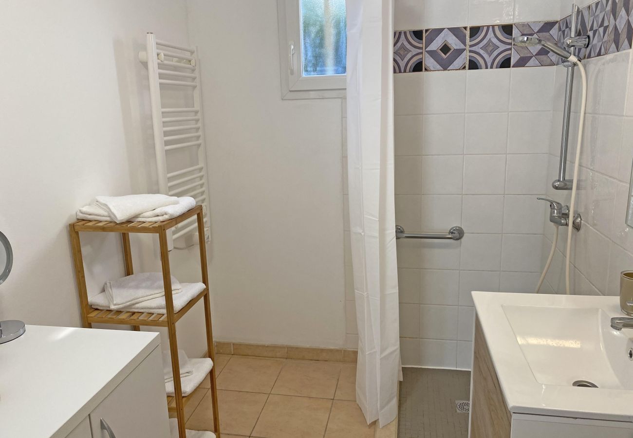 Résidence à Mouriès - Location vacances maison piscine MOURIES LS1-362.