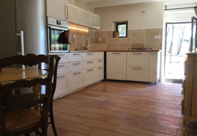 Maison à Maussane-les-Alpilles - Location vacances maison piscine MAUSSANE LES ALPILLES LS1-314 Maison à Maussane-les-Alpilles - Location vacances maison piscine MAUSSANE LES ALPILLES LS1-314