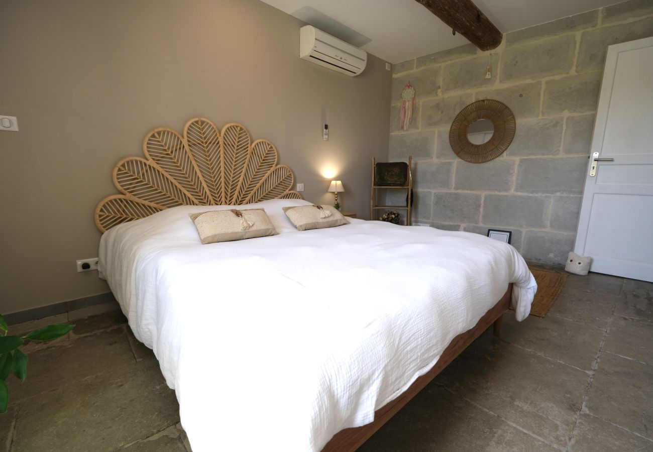 Villa à Barbentane - Location vacances avec piscine BARBENTANE LS6-255.