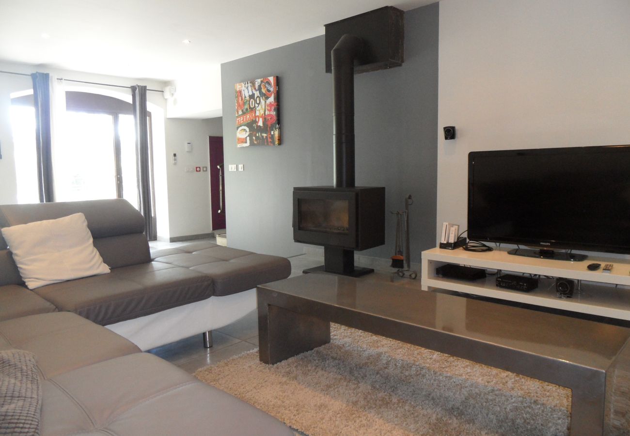 Villa à Barbentane - Location vacances avec piscine BARBENTANE LS6-255.