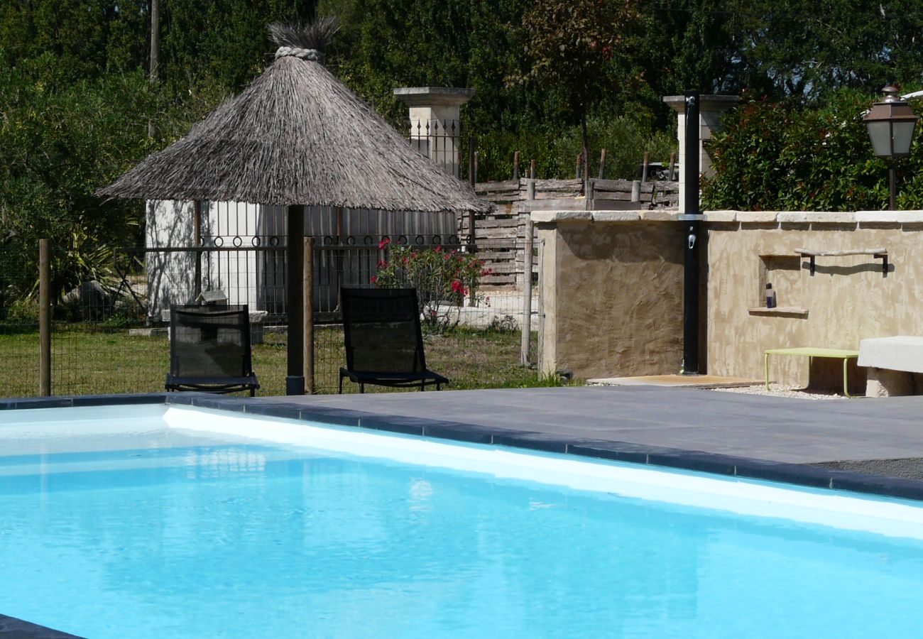 Villa à Barbentane - Location vacances avec piscine BARBENTANE LS6-255.
