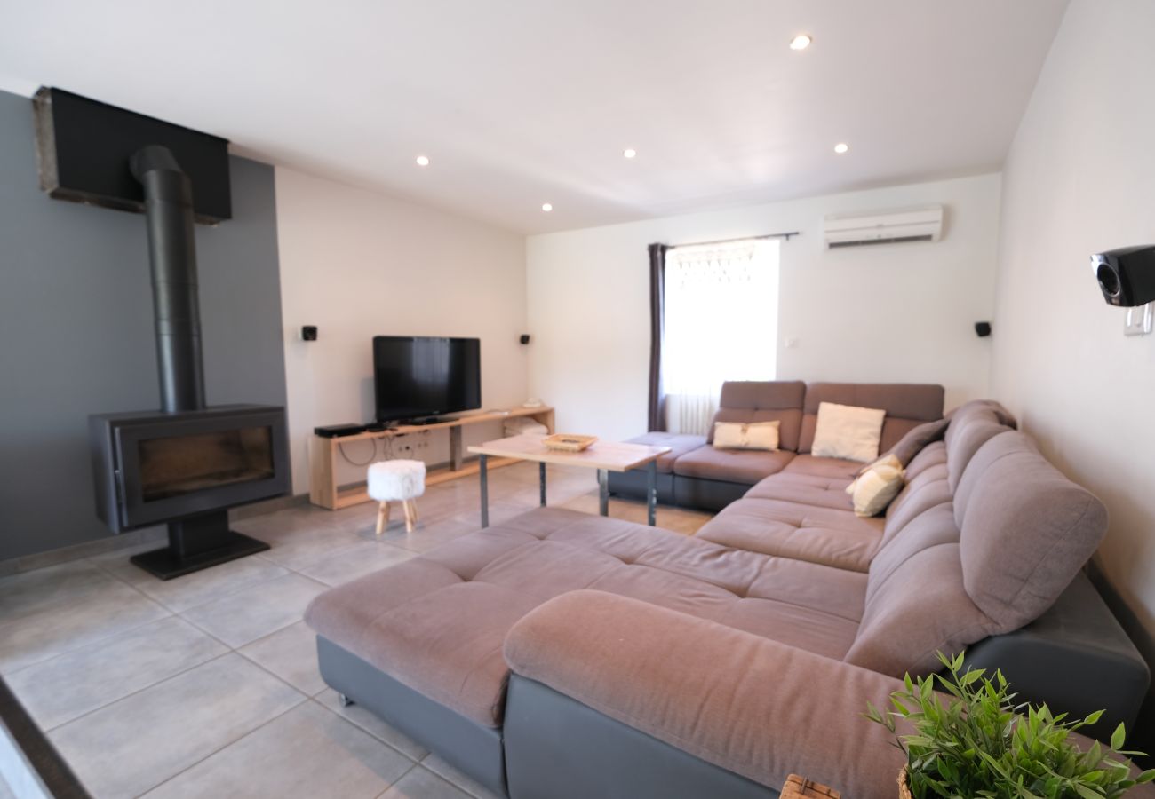 Villa à Barbentane - Location vacances avec piscine BARBENTANE LS6-255.