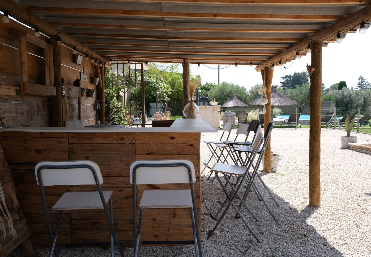 Villa à Barbentane - Location vacances avec piscine BARBENTANE LS6-255