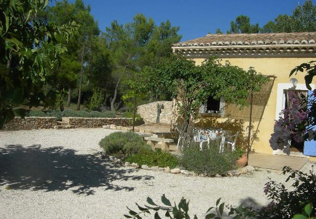 Villa à Roussillon - Location vacances maison piscine ROUSSILLON LS2-91 Villa à Roussillon - Location vacances maison piscine ROUSSILLON LS2-91