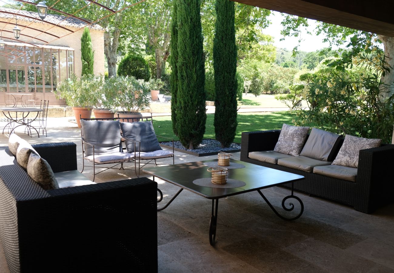 Villa à Cavaillon - Location vacances mas piscine LES TAILLADES LS2-11