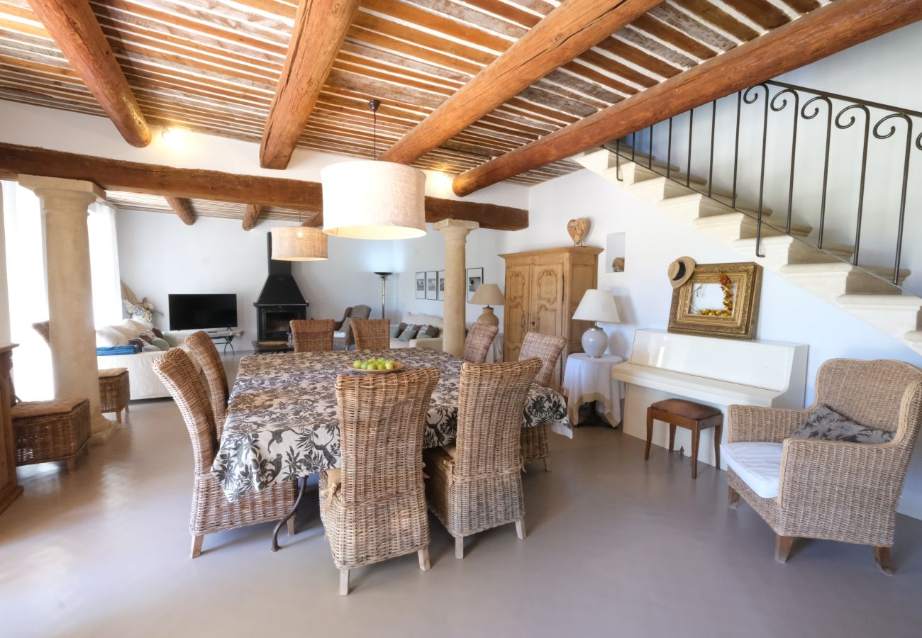 Villa à Cavaillon - Location vacances mas piscine LES TAILLADES LS2-11