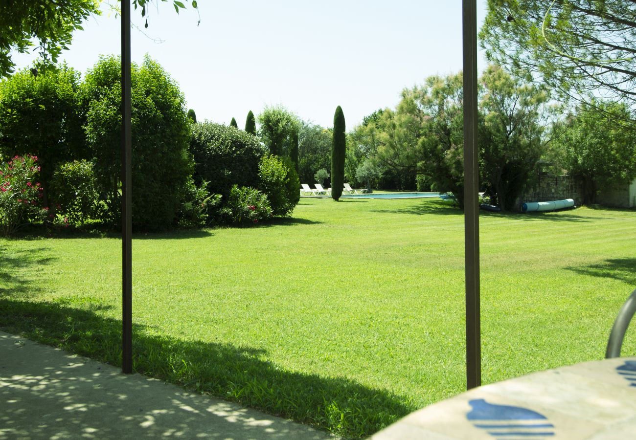 Villa à Cavaillon - Location vacances mas piscine LES TAILLADES LS2-11
