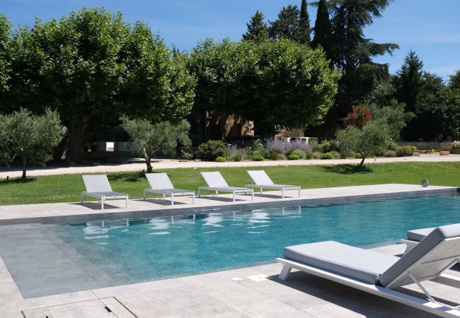 Villa à Salon-de-Provence - Location vacances  luxe SALON DE PROVENCE LS7-351 Villa à Salon-de-Provence - Location vacances  luxe SALON DE PROVENCE LS7-351