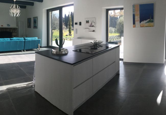 Villa à Salon-de-Provence - Location vacances  luxe SALON DE PROVENCE LS7-351 Villa à Salon-de-Provence - Location vacances  luxe SALON DE PROVENCE LS7-351
