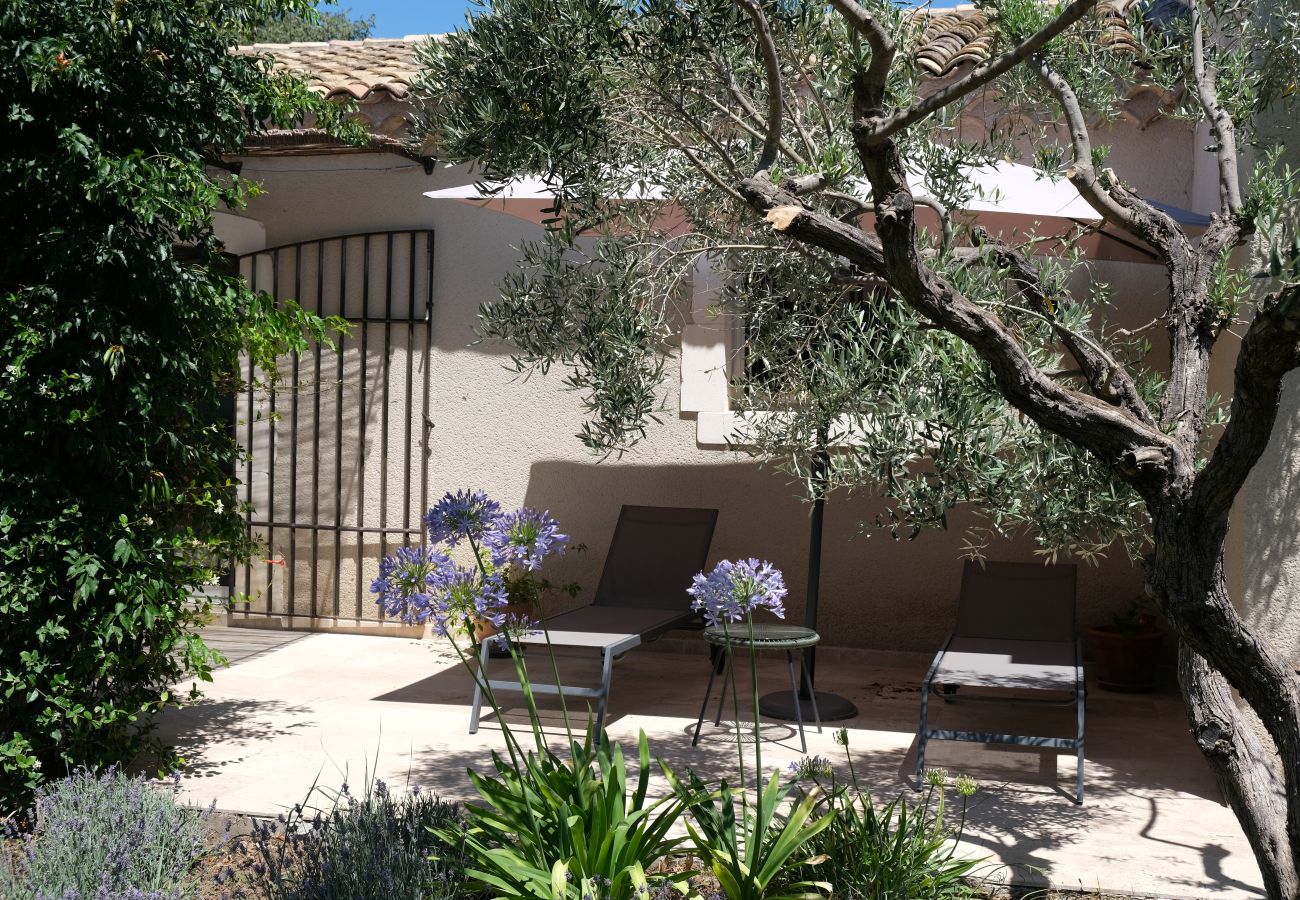Maison à Aureille - Location vacances maison piscine AUREILLE LS1-406.