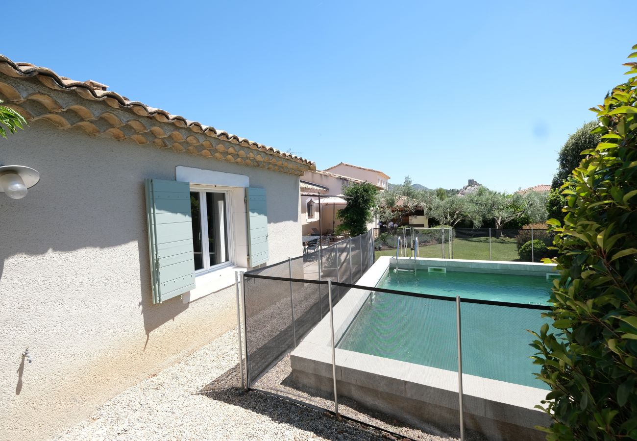 Maison à Aureille - Location vacances maison piscine AUREILLE LS1-406.