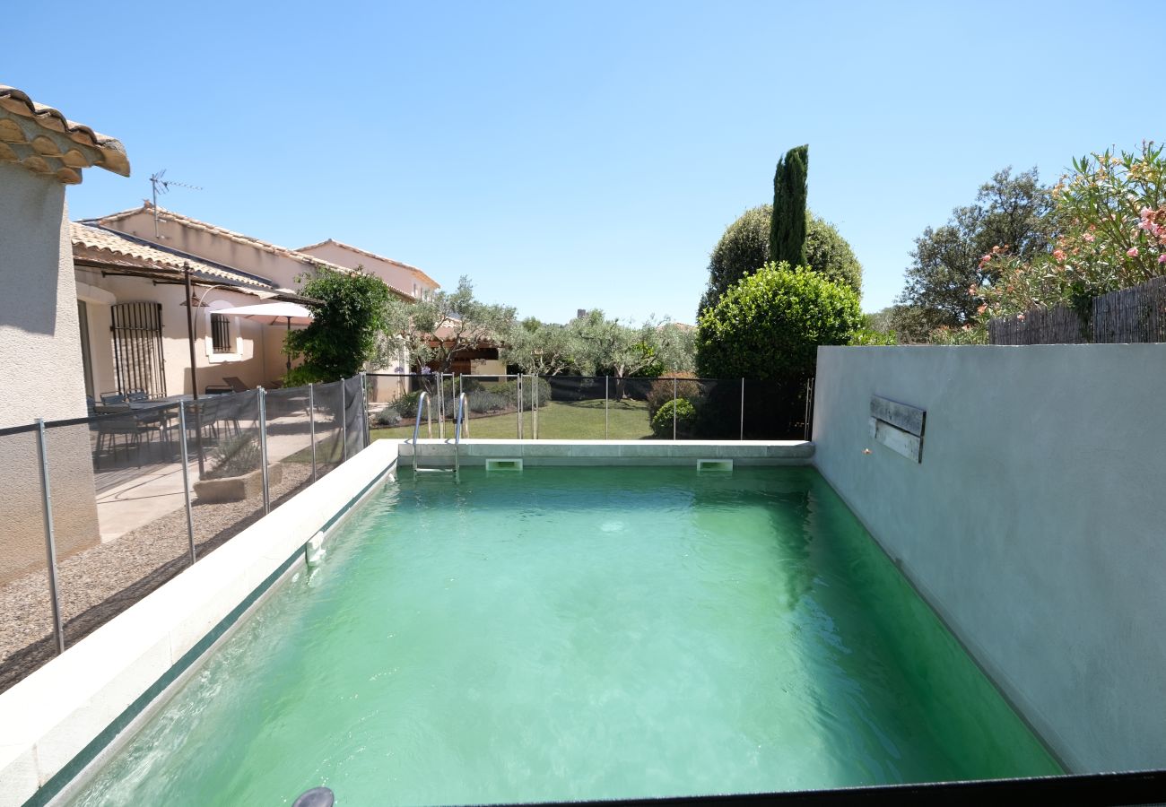 Maison à Aureille - Location vacances maison piscine AUREILLE LS1-406.