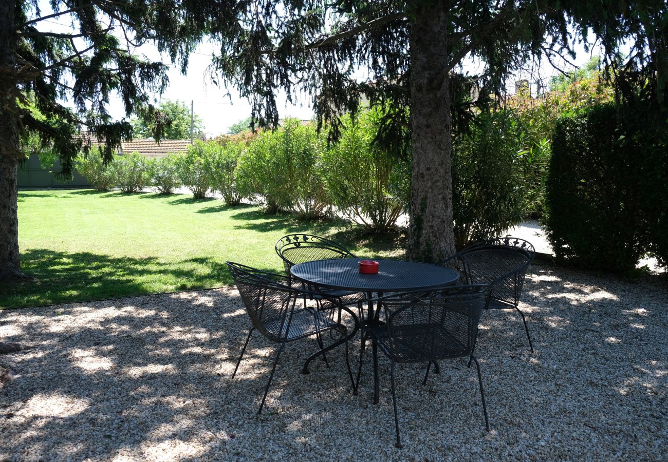 Villa à Arles - Location vacances maison piscine MOULES LS3-388