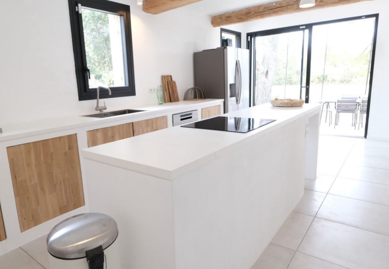 Villa à Lagnes - Location vacances maison piscine LAGNES LS2-411.