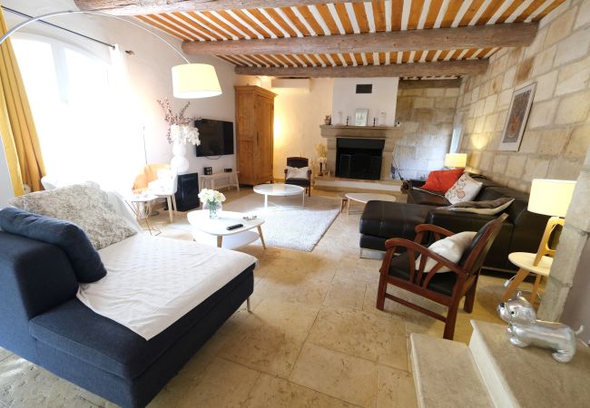 Villa à Cheval Blanc - Location vacances piscine CHEVAL BLANC LS2-413 Villa à Cheval Blanc - Location vacances piscine CHEVAL BLANC LS2-413