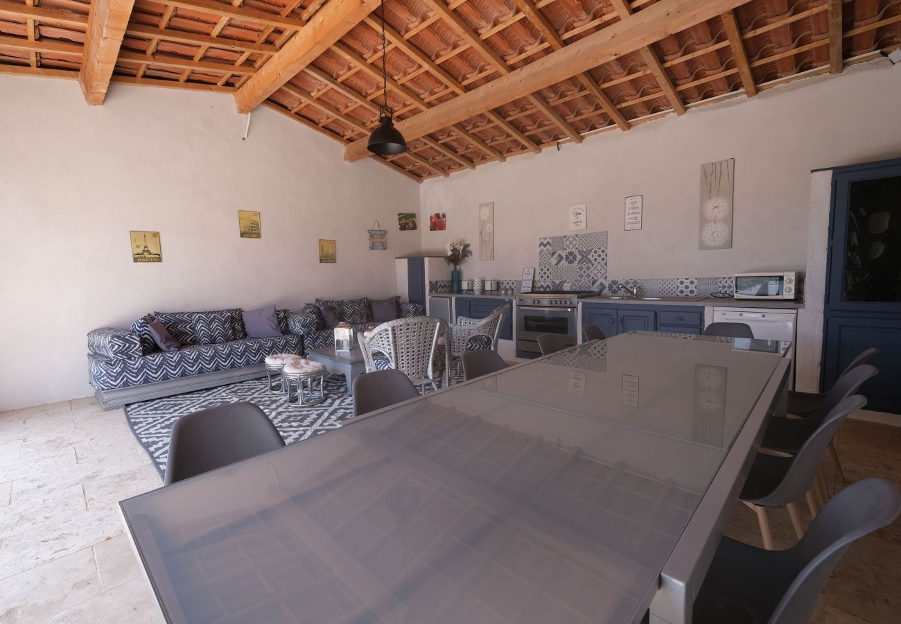 Villa à Arles - Location vacances maison piscine ARLES LS3-432