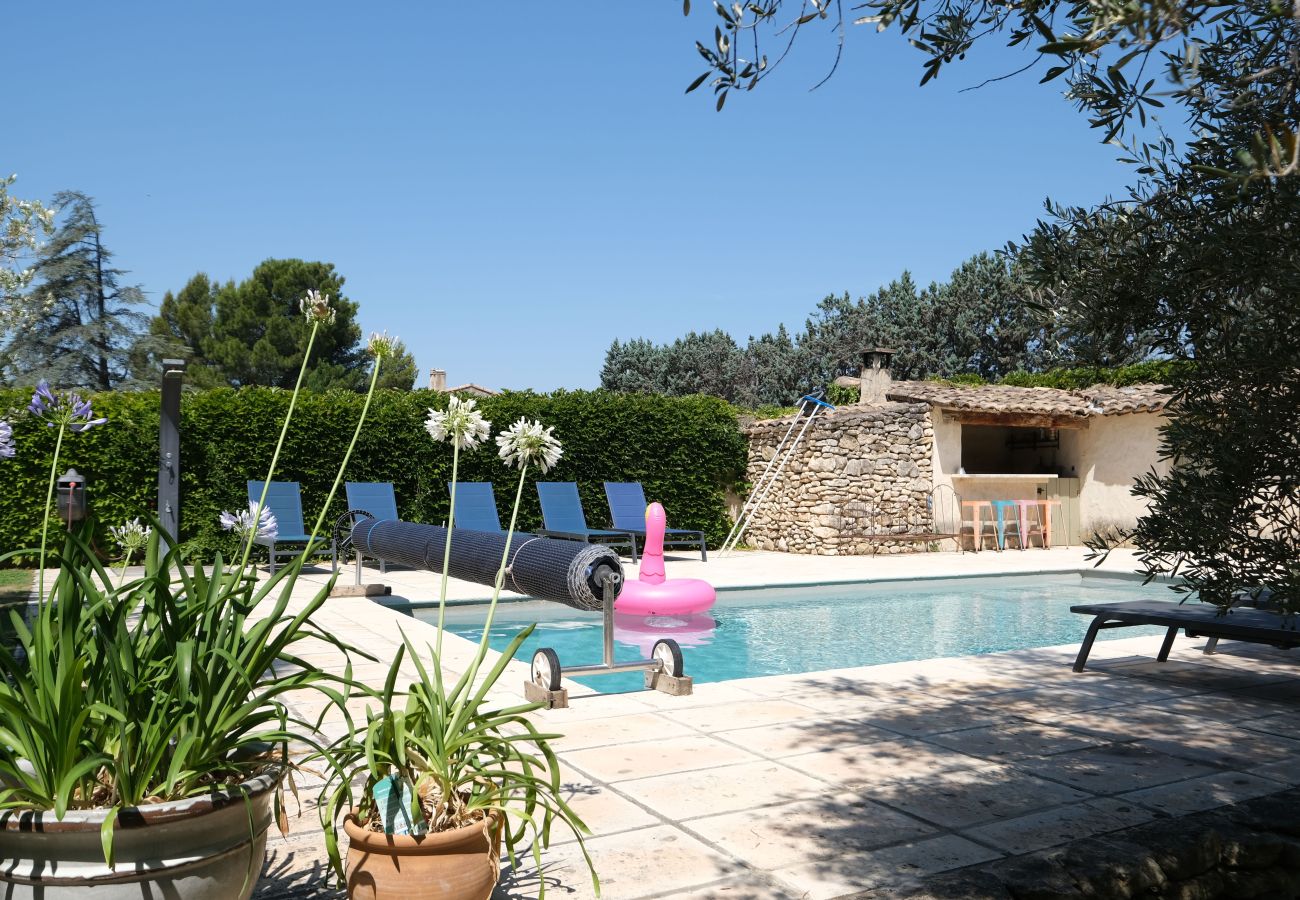 Villa à Aureille - Location vacances maison piscine AUREILLE LS1-417