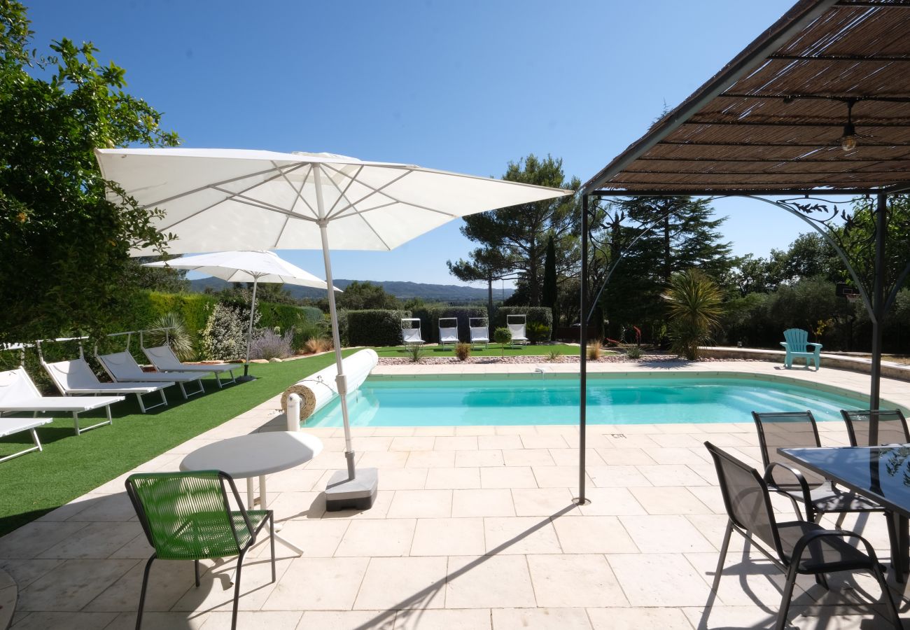 Villa à Puget - Location vacances maison piscine PUGET LS2-427.