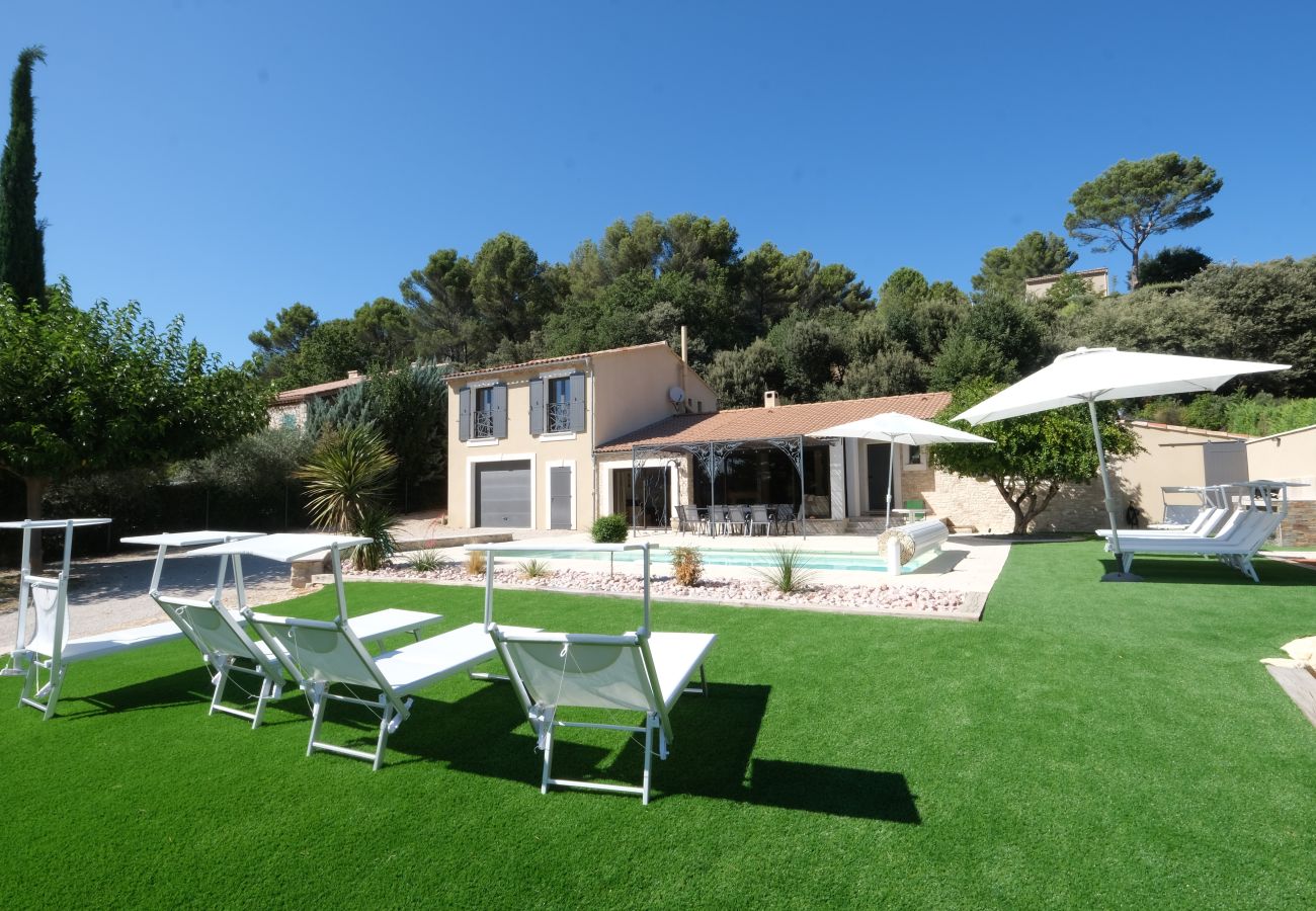 Villa à Puget - Location vacances maison piscine PUGET LS2-427.