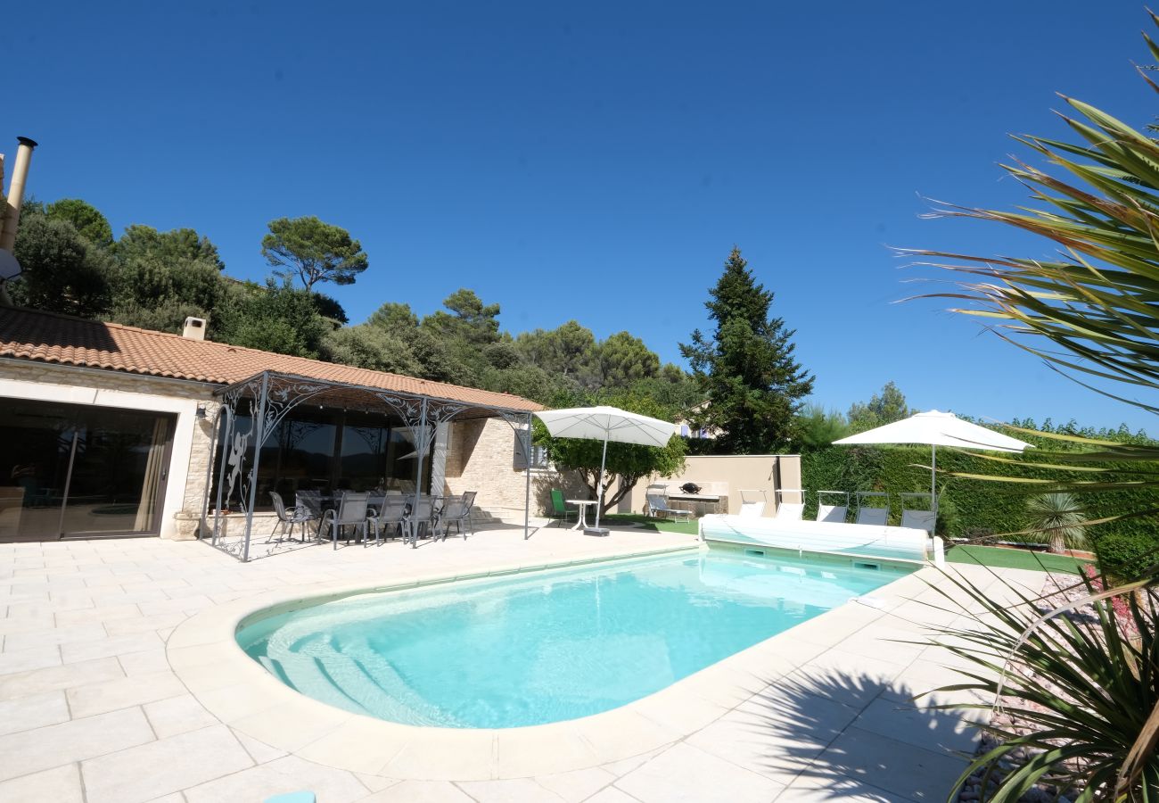 Villa à Puget - Location vacances maison piscine PUGET LS2-427.