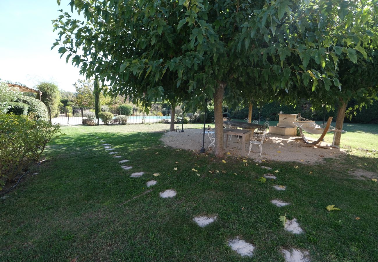 Villa à Lagnes - Location vacances maison piscine LAGNES LS2-433.