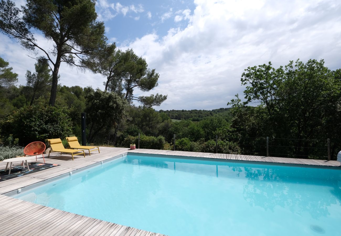 Villa à Puget -  Location vacances maison piscine PUGET LS2-405.