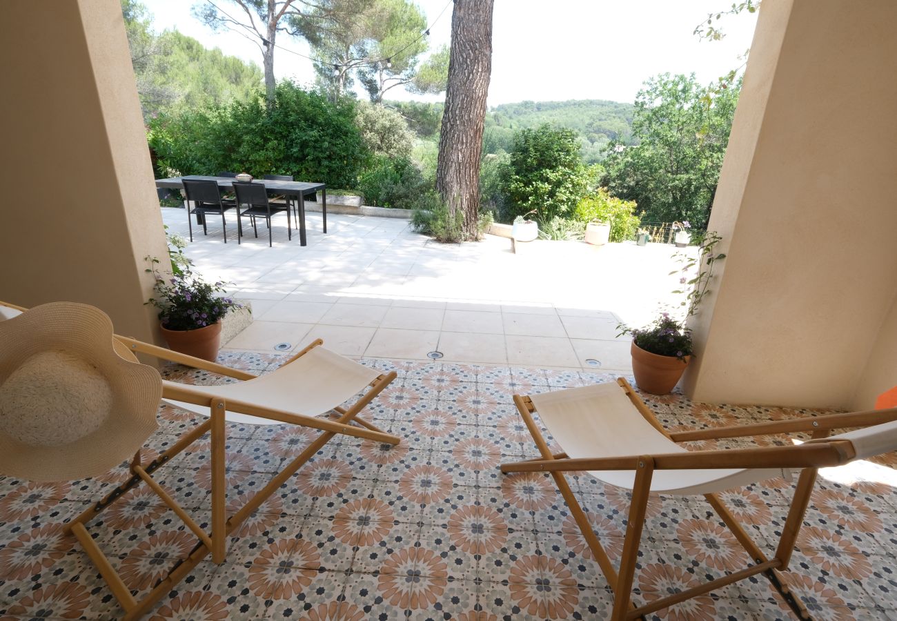 Villa à Puget -  Location vacances maison piscine PUGET LS2-405.