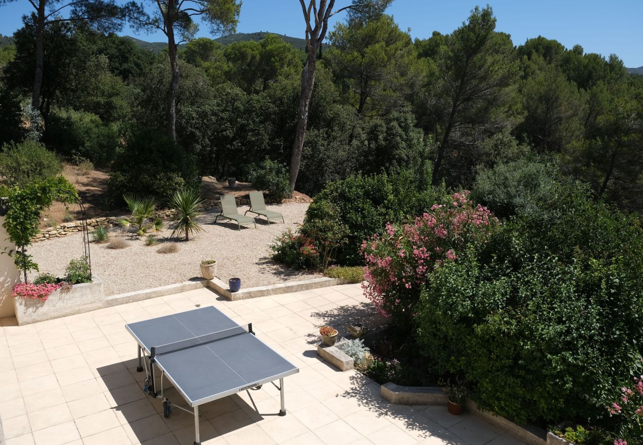 Villa à Puget -  Location vacances maison piscine PUGET LS2-405.