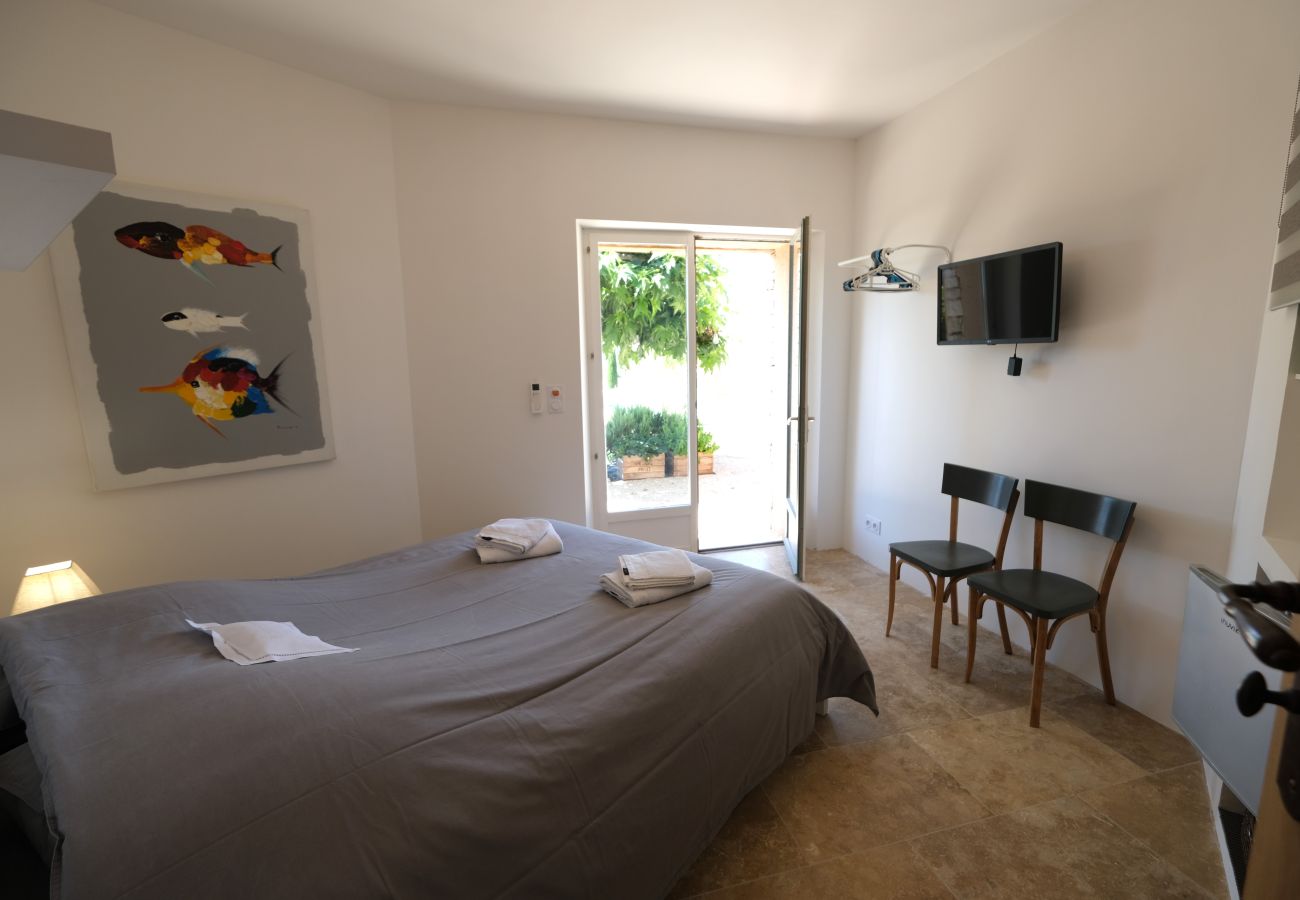 Villa à Roussillon - Location vacances piscine ROUSSILLON LS2-446.