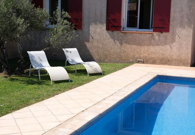 Villa à Aureille - Location vacances maison piscine AUREILLE LS1-439 Villa à Aureille - Location vacances maison piscine AUREILLE LS1-439