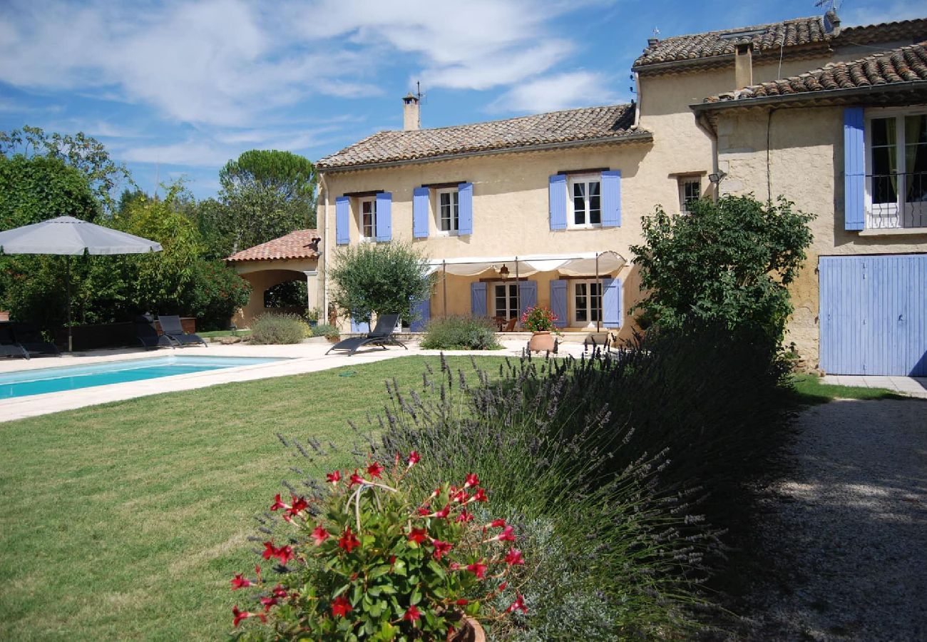 Villa à Le Beaucet - Location vacances maison piscine ALTHEN LES PALUDS  LS6-71.