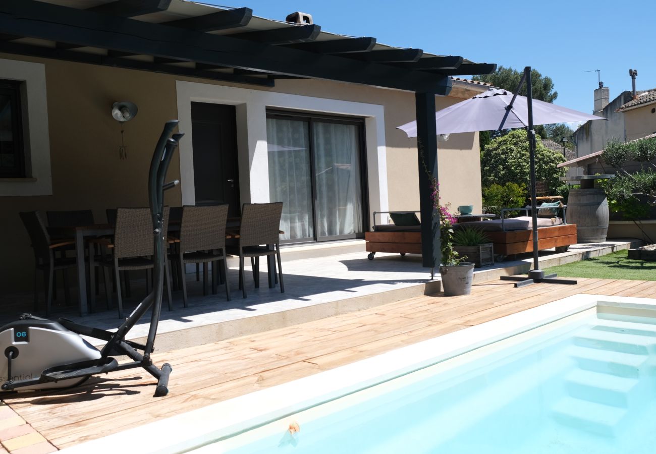 Villa à Maubec - Location vacances maison piscine MAUBEC LS2-437.