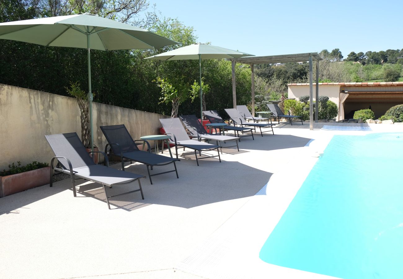 Villa à Puget - Location vacances maison piscine PUGET LS2-442.
