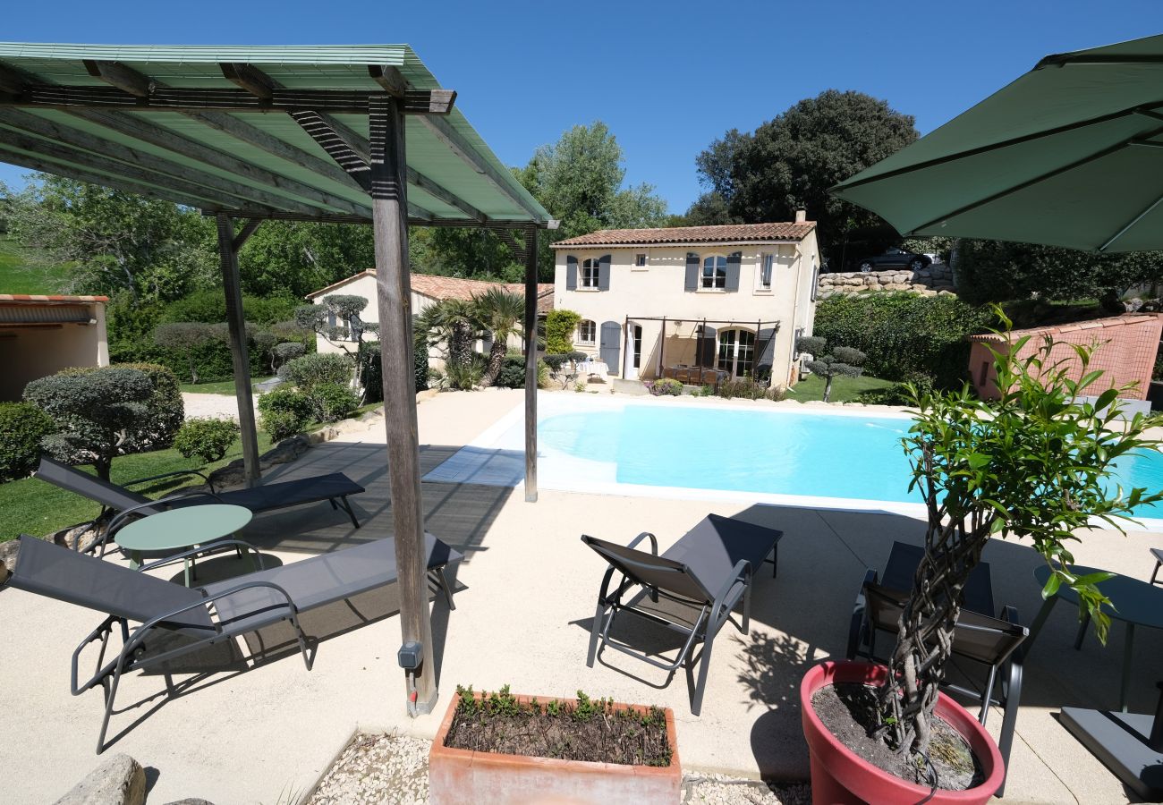 Villa à Puget - Location vacances maison piscine PUGET LS2-442.