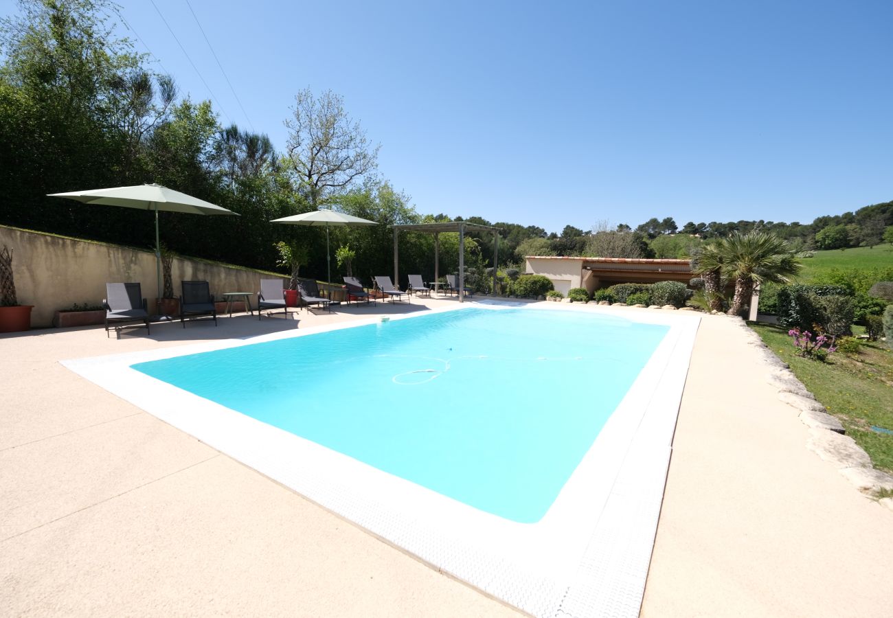 Villa à Puget - Location vacances maison piscine PUGET LS2-442.