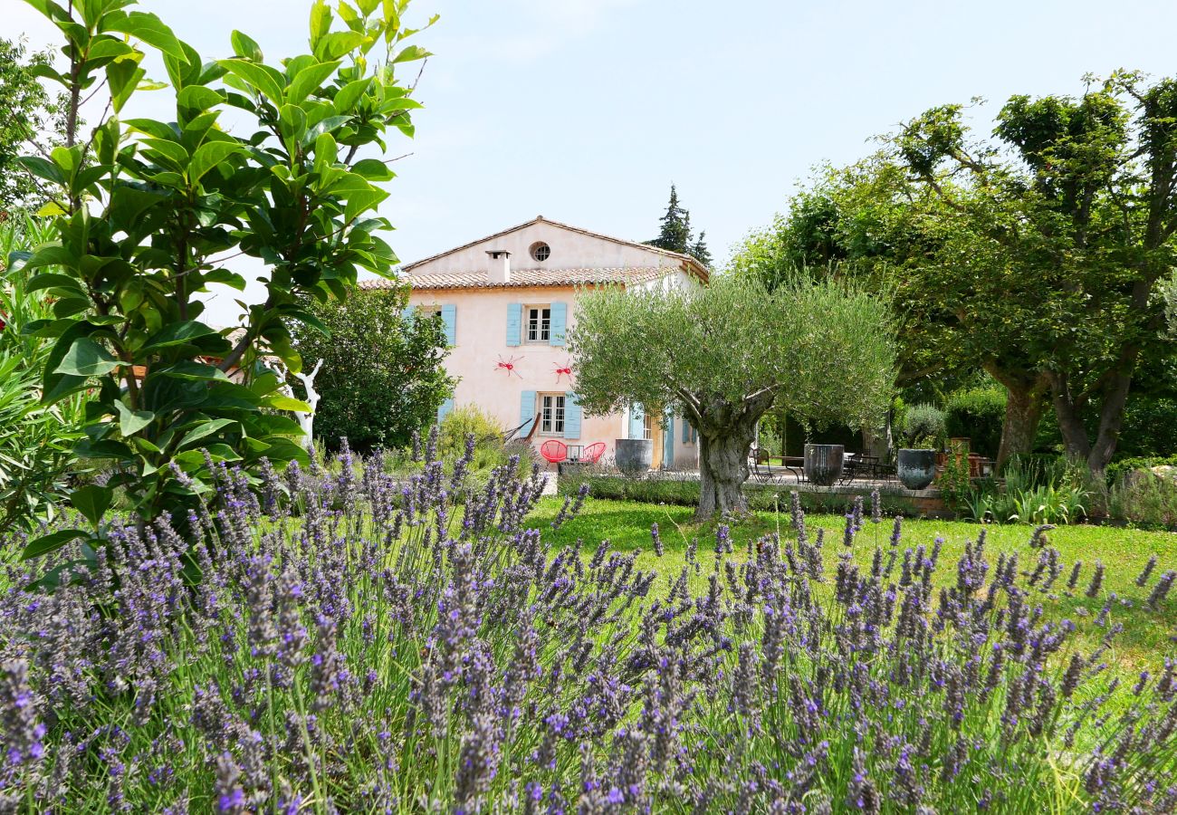 Villa à Cavaillon - Location vacances mas piscine LES VIGNERES LS2-17