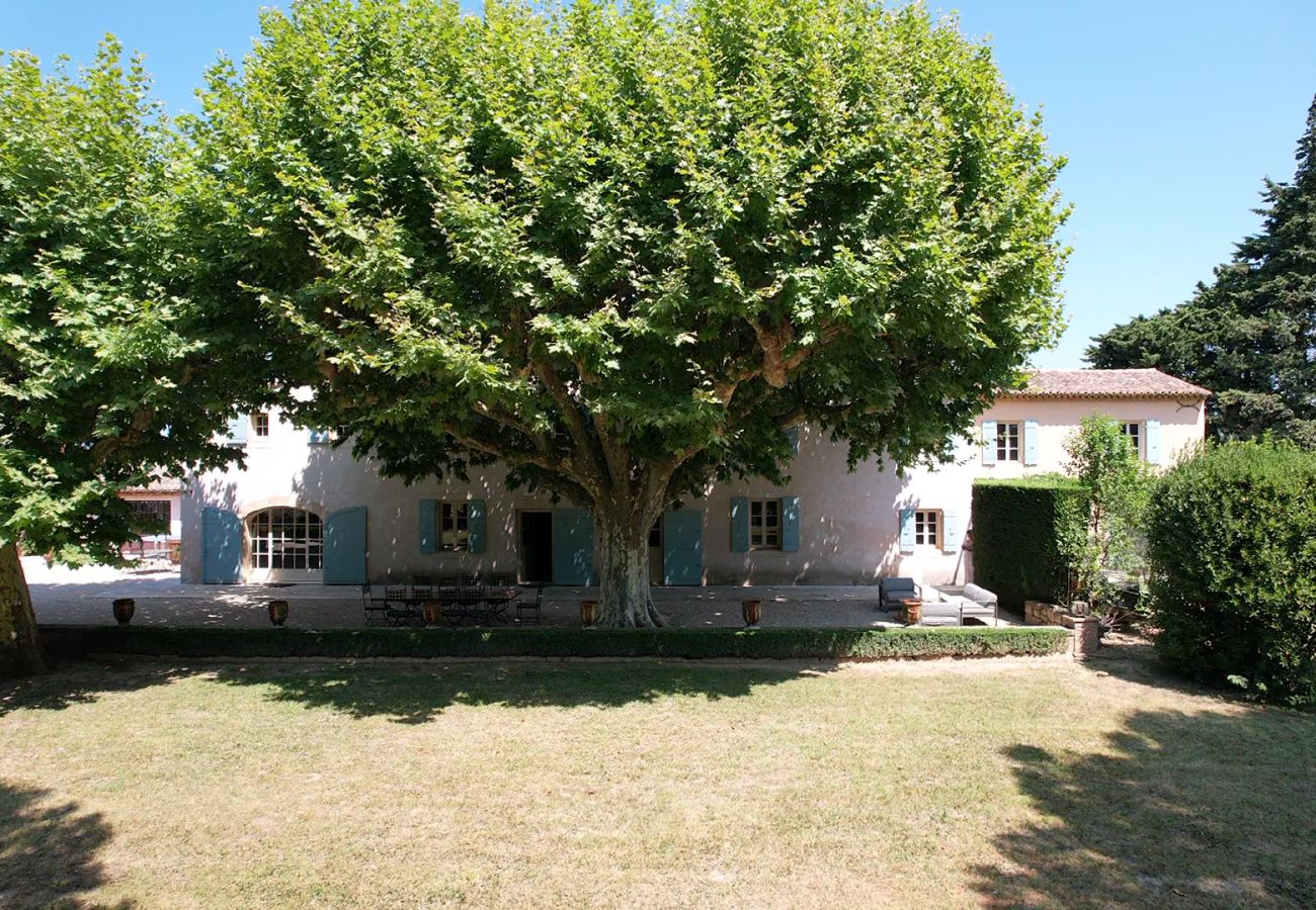 Villa à Cavaillon - Location vacances mas piscine LES VIGNERES LS2-17